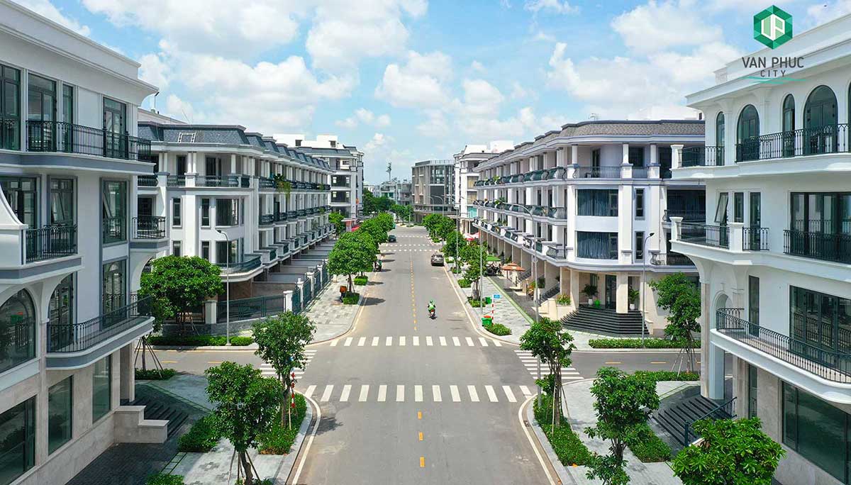 Bán nhà phố Vạn Phúc City