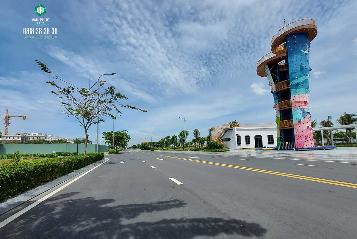 Tháp Leo Núi Vạn Phúc Thủ Đức