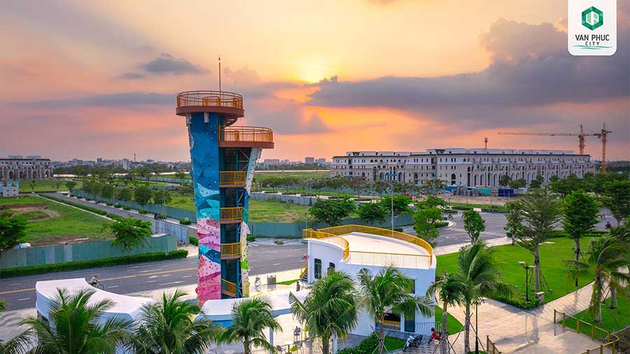 Kênh sông trăng Vạn Phúc City