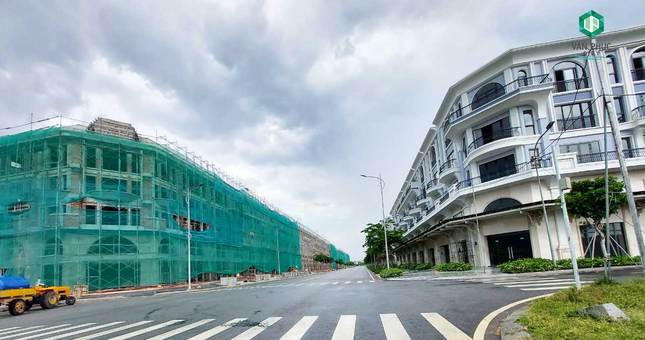 Royal Van Phuc City tháng 8/2021