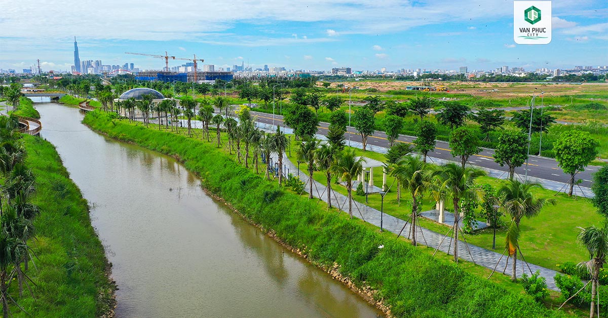 Kênh sông trăng Vạn Phuc City Sunlake Villas