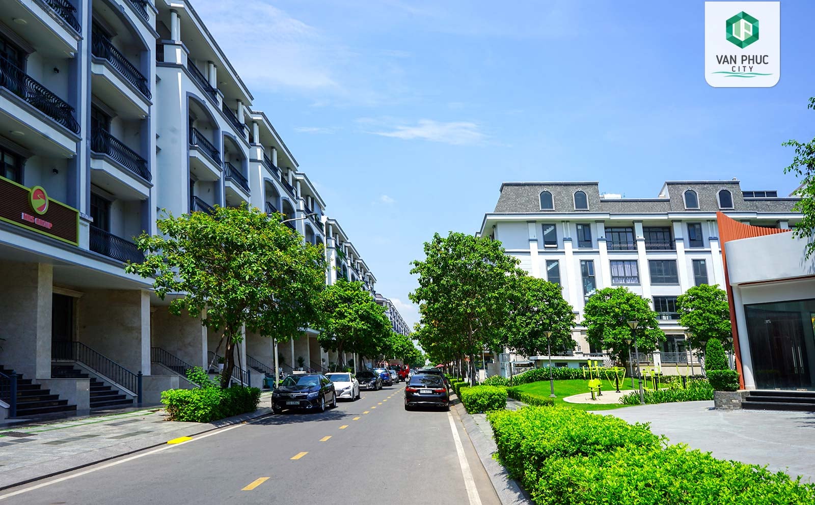 Phố thương mại công viên Pearl Garden